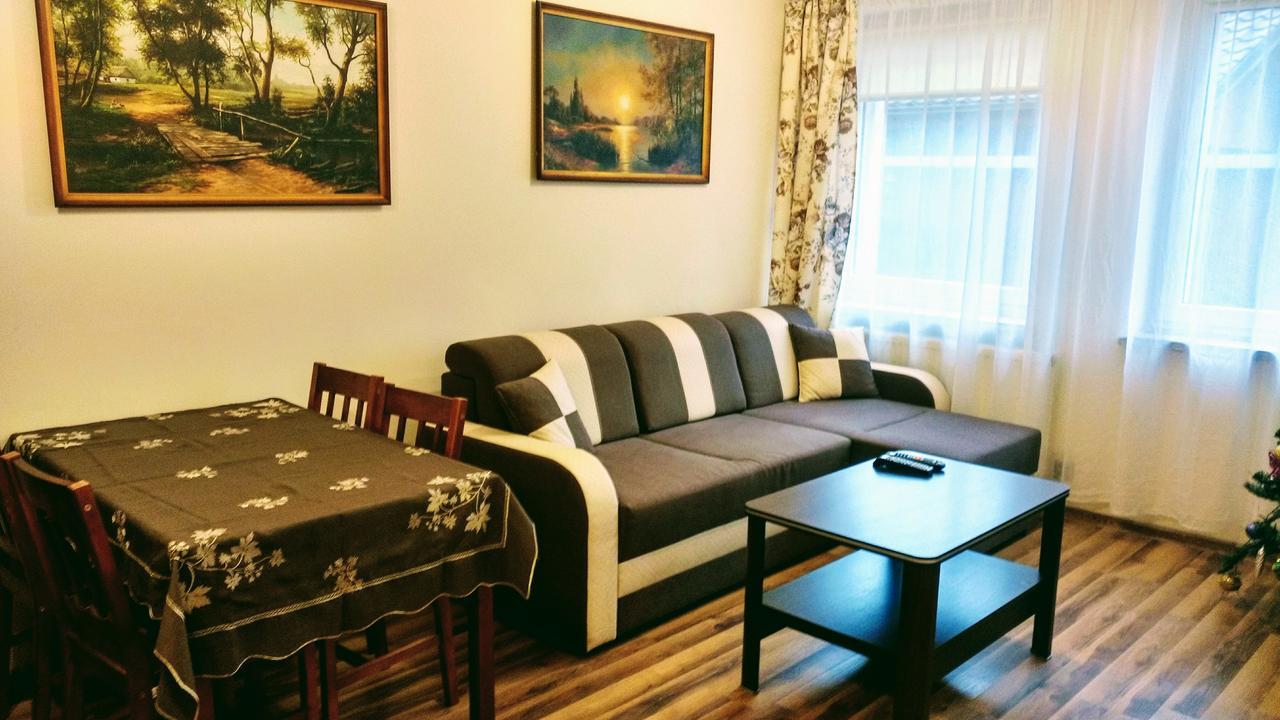 Pokoje Sylwia Z Aneksami Kuchennymi W Kazdym Pokoju Ustron Dış mekan fotoğraf